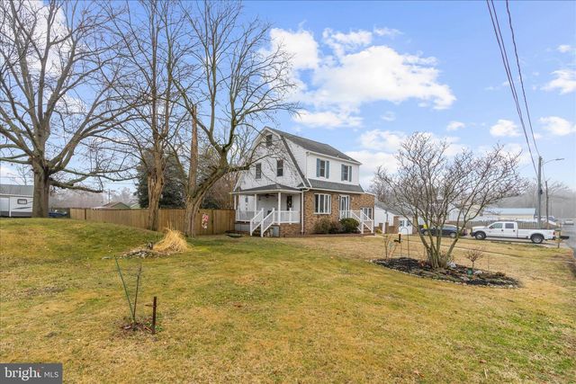 7803 LINTHICUM RD, Pasadena, MD 21122