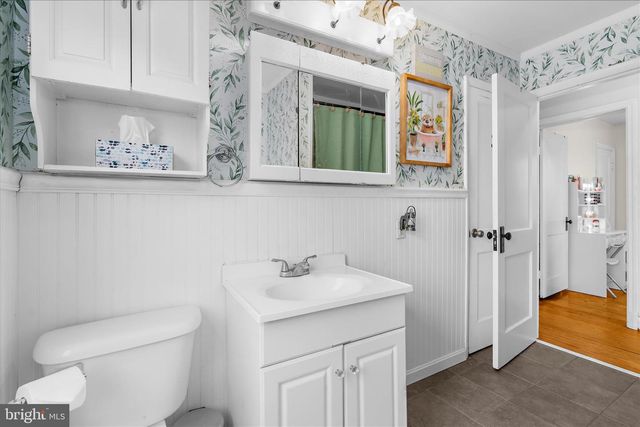 7803 LINTHICUM RD, Pasadena, MD 21122