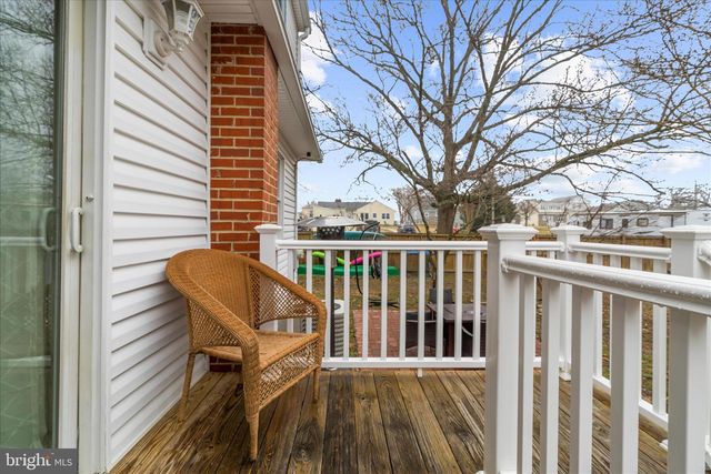 7803 LINTHICUM RD, Pasadena, MD 21122