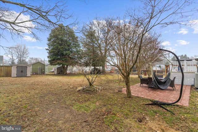 7803 LINTHICUM RD, Pasadena, MD 21122