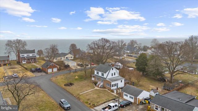 7803 LINTHICUM RD, Pasadena, MD 21122