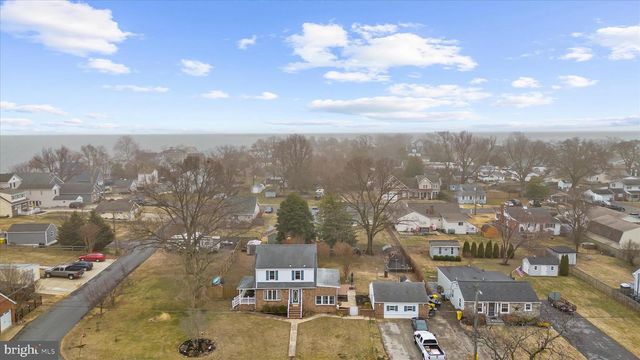 7803 LINTHICUM RD, Pasadena, MD 21122