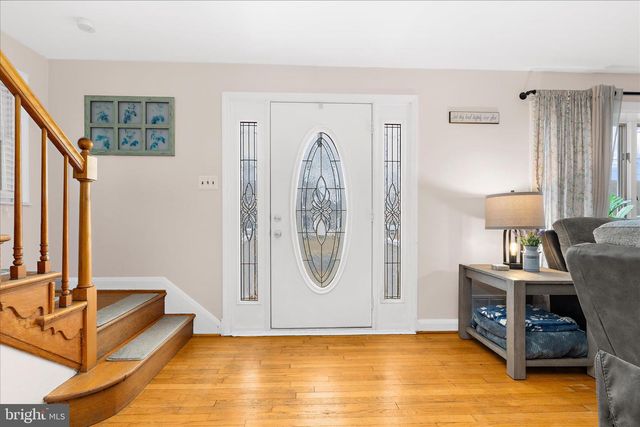 7803 LINTHICUM RD, Pasadena, MD 21122