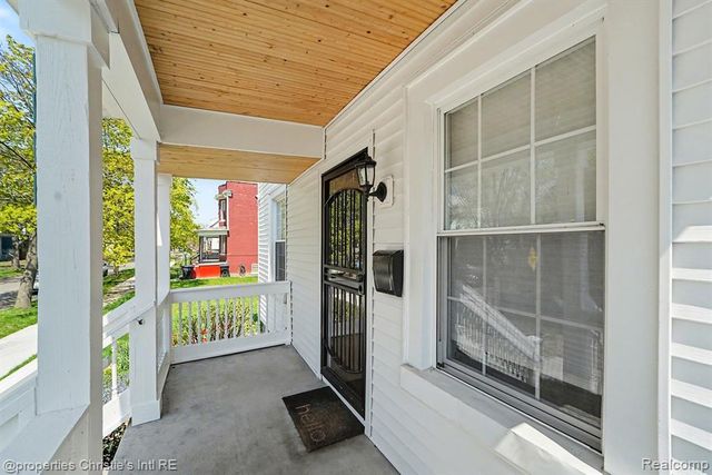 2144 Fischer Street, Detroit, MI 48214