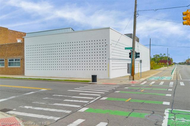 2144 Fischer Street, Detroit, MI 48214
