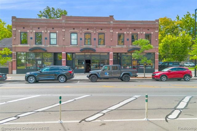 2144 Fischer Street, Detroit, MI 48214