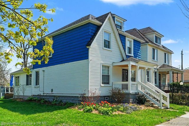 2144 Fischer Street, Detroit, MI 48214