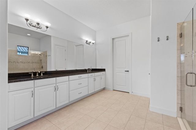 4921 TIVOLI RUN, Bradenton, FL 34211