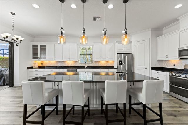 4921 TIVOLI RUN, Bradenton, FL 34211