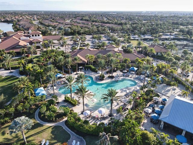 4921 TIVOLI RUN, Bradenton, FL 34211