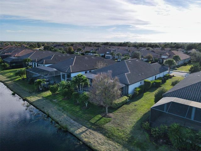 4921 TIVOLI RUN, Bradenton, FL 34211