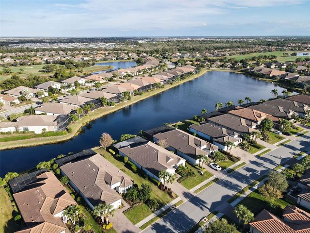 4921 TIVOLI RUN, Bradenton, FL 34211