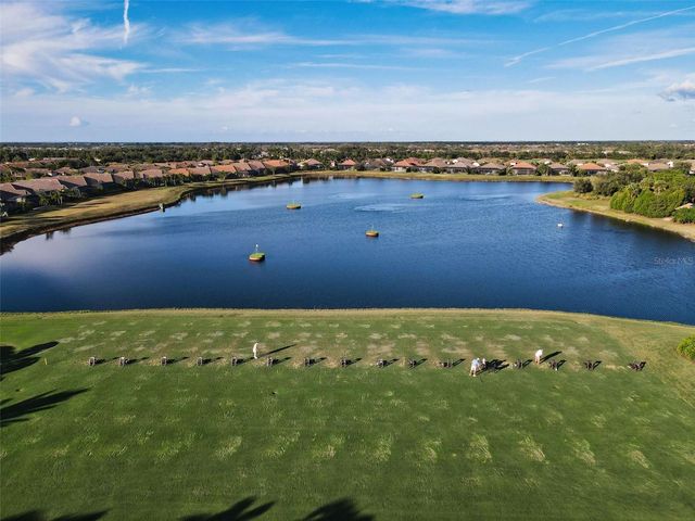 4921 TIVOLI RUN, Bradenton, FL 34211