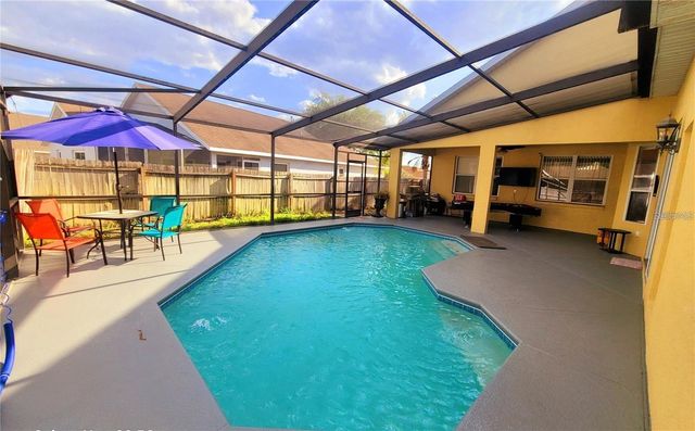 10 NEVADA LOOP ROAD, Davenport, FL 33897