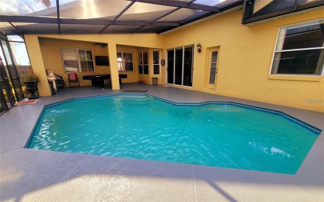 10 NEVADA LOOP ROAD, Davenport, FL 33897