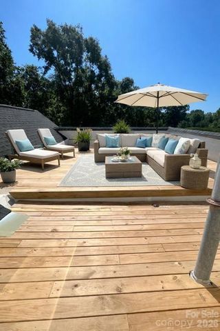 743 S College Avenue, Newton, NC 28658