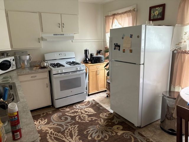 28 Rundel Park, Rochester, NY 14607