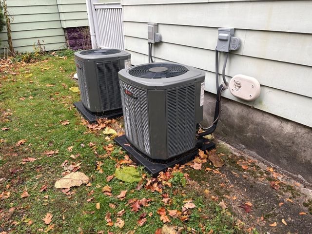 28 Rundel Park, Rochester, NY 14607