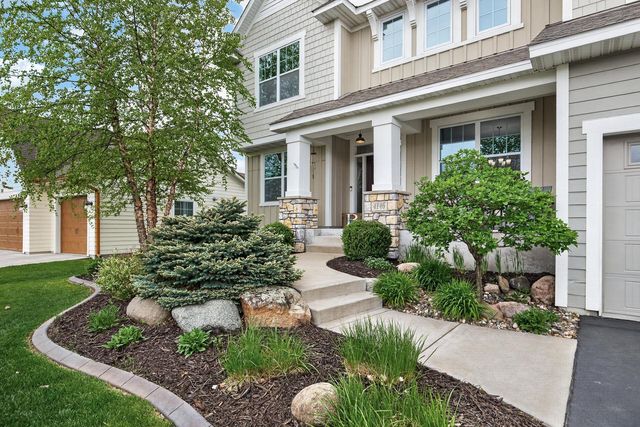 4146 N Lady Slipper Road, Lake Elmo, MN 55042
