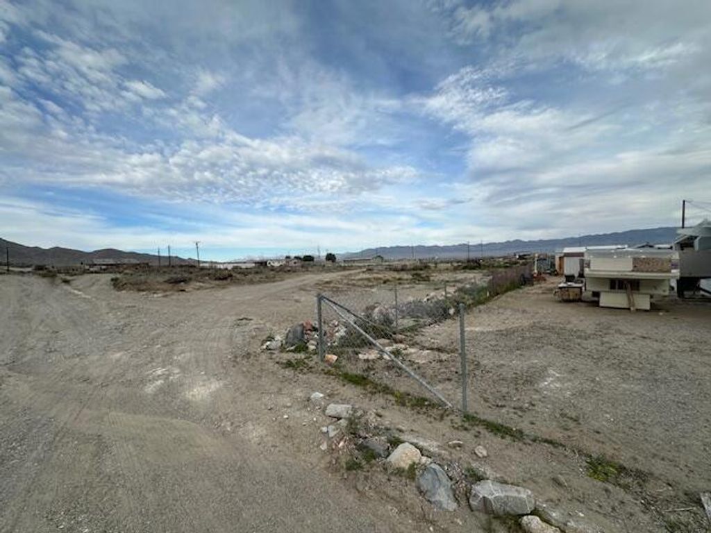 Image 17 of property listing at 82615 4th Street, Trona, CA 93562