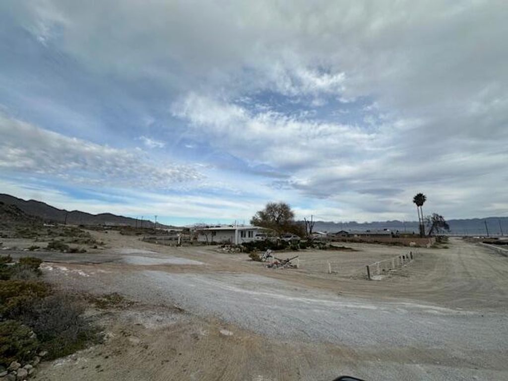 Image 2 of property listing at 82615 4th Street, Trona, CA 93562