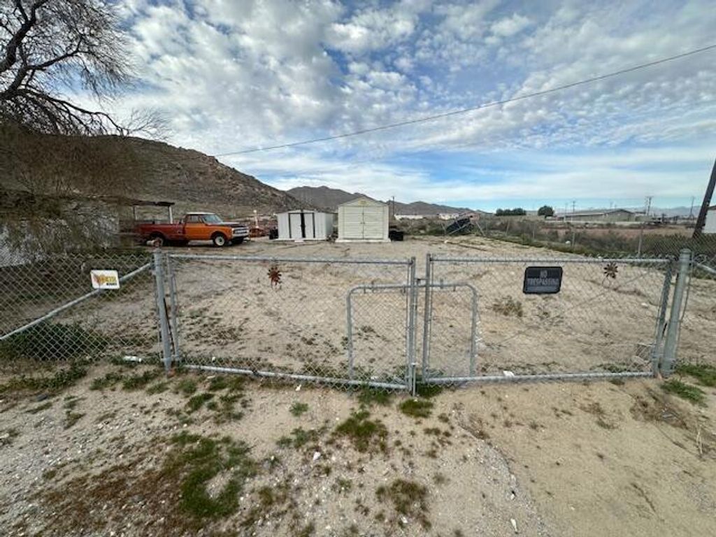 Image 25 of property listing at 82615 4th Street, Trona, CA 93562
