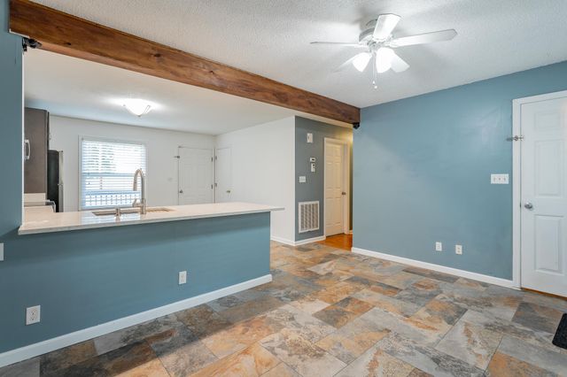 2410 Glengerrie Drive, Soddy Daisy, TN 37379