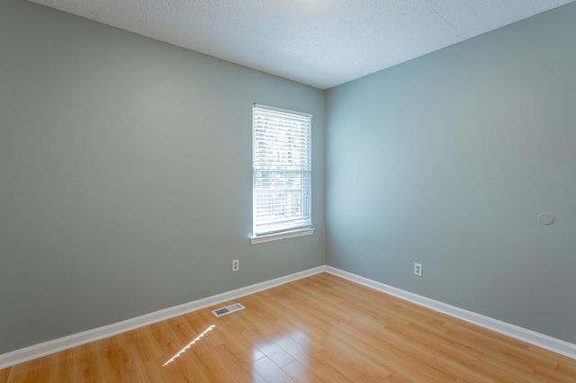 2410 Glengerrie Drive, Soddy Daisy, TN 37379