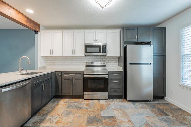 2410 Glengerrie Drive, Soddy Daisy, TN 37379