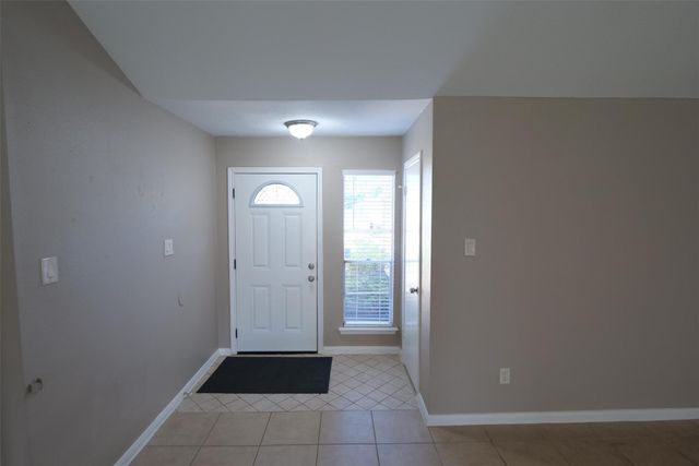 915 Comstock Springs Drive, Katy, TX 77450