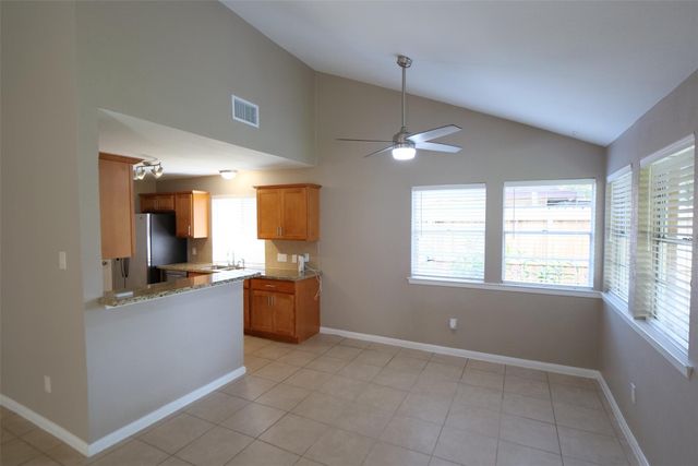 915 Comstock Springs Drive, Katy, TX 77450