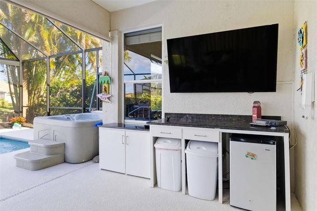 9455 PORTSIDE TERRACE, Bradenton, FL 34212