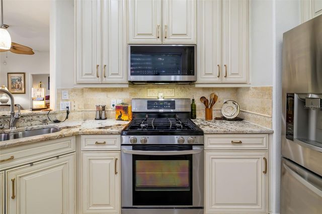 9455 PORTSIDE TERRACE, Bradenton, FL 34212