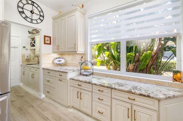 9455 PORTSIDE TERRACE, Bradenton, FL 34212