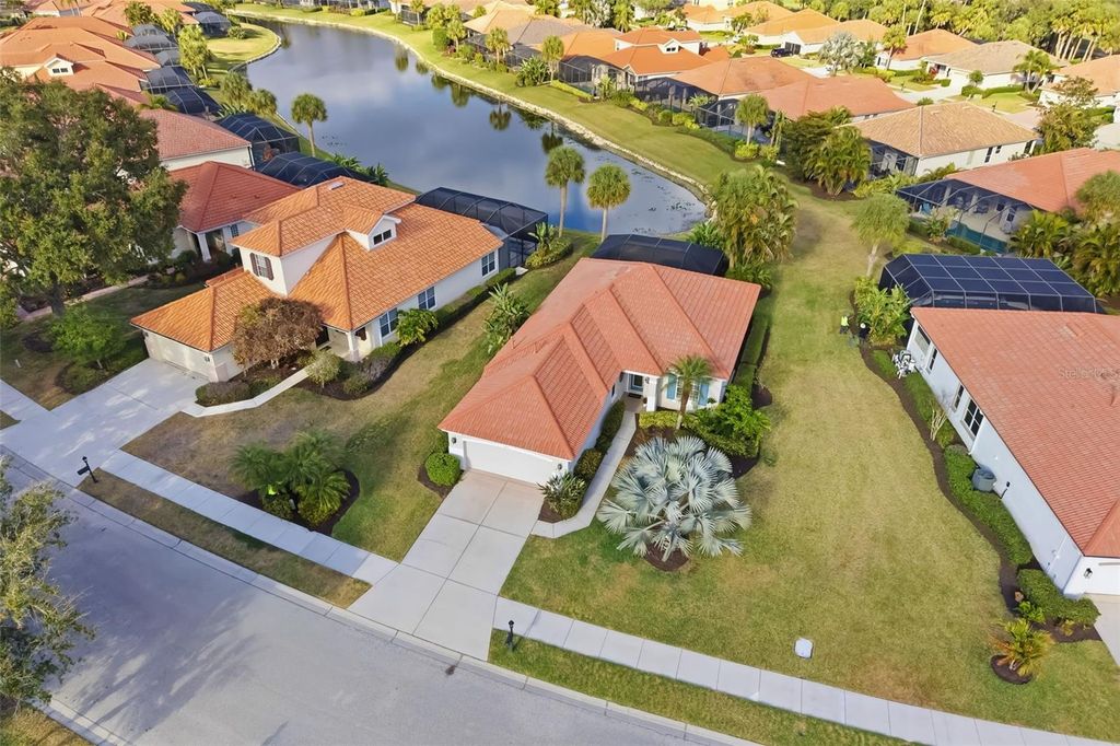 9455 PORTSIDE TERRACE, Bradenton, FL 34212