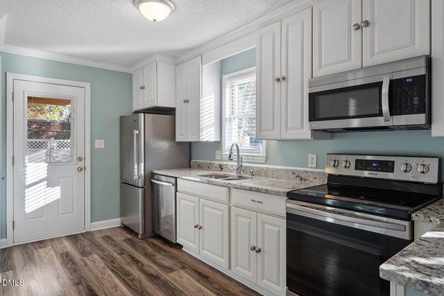 2306 Stafford Avenue D, Raleigh, NC 27607