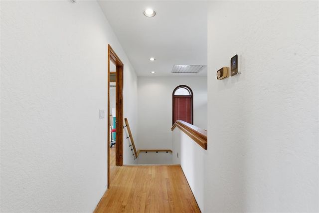 7030 E Alameda Street, Norman, OK 73026