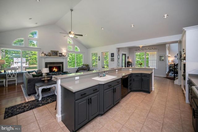 45 AMSONIA CT, Stafford, VA 22556