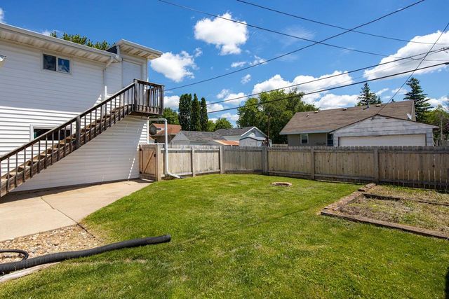 233 S MAIN STREET, Kimberly, WI 54136
