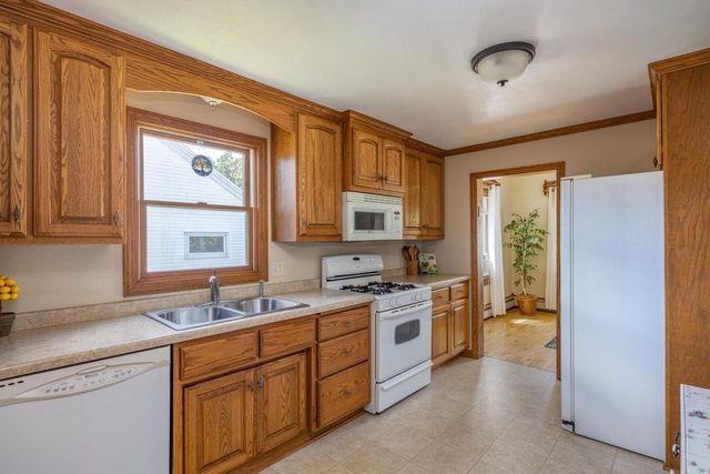 233 S MAIN STREET, Kimberly, WI 54136