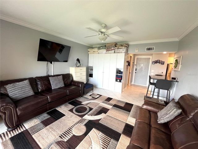 880 MANDALAY AVENUE N111, Clearwater Beach, FL 33767