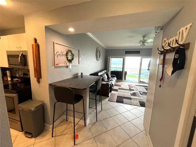 880 MANDALAY AVENUE N111, Clearwater Beach, FL 33767