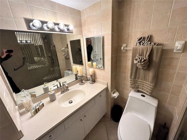 880 MANDALAY AVENUE N111, Clearwater Beach, FL 33767