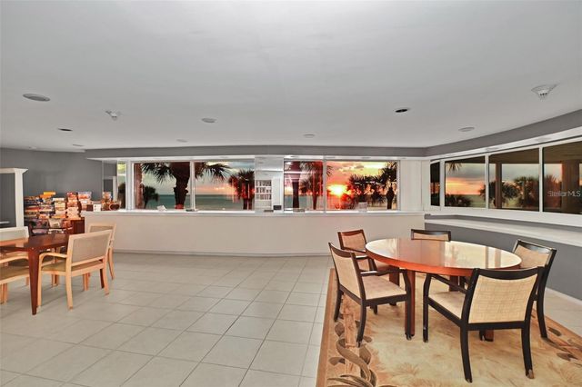 880 MANDALAY AVENUE N111, Clearwater Beach, FL 33767