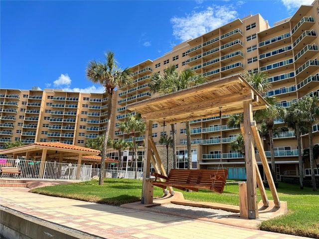 880 MANDALAY AVENUE N111, Clearwater Beach, FL 33767
