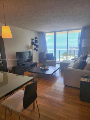 1155 Brickell Bay Dr 1807, Miami, FL 33131