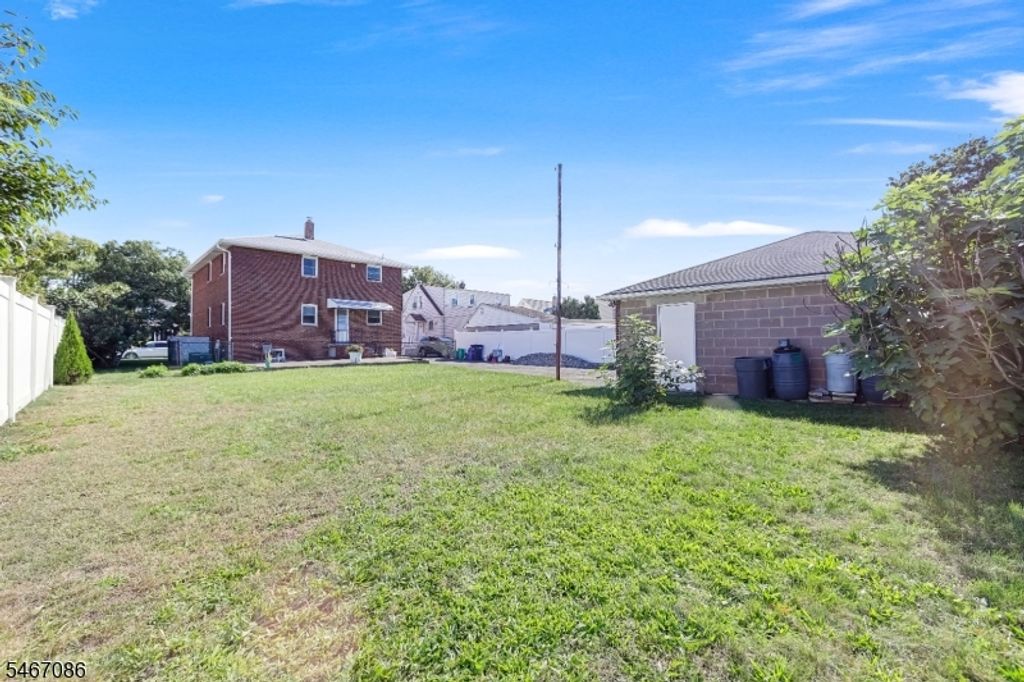 325 Grant Ave, Lyndhurst Twp., NJ 07071 — photo 5