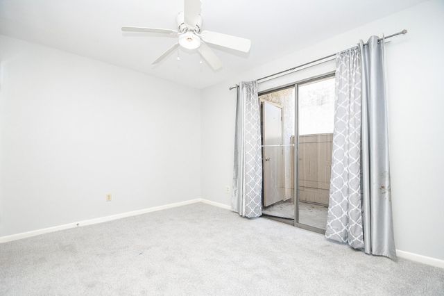 8433 Hearth Drive 1, Houston, TX 77054