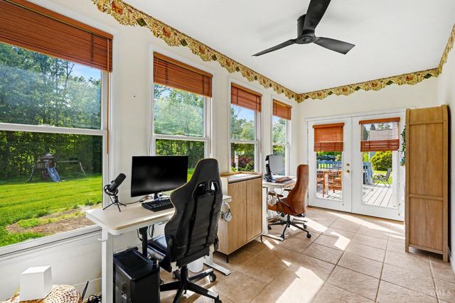 3920 Pine View, Williamsburg Twp, OH 44176