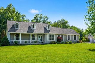 3920 Pine View, Williamsburg Twp, OH 44176